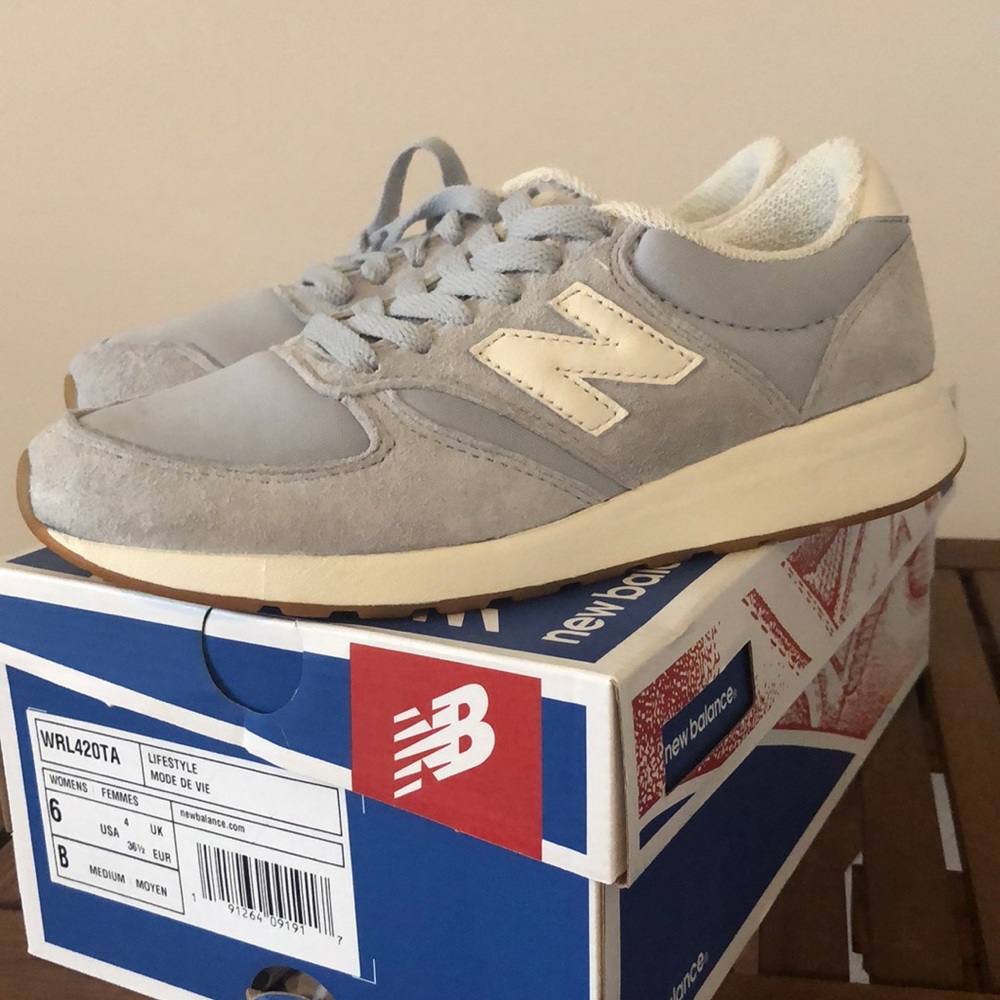 New Balance Women’s shoes, size 6